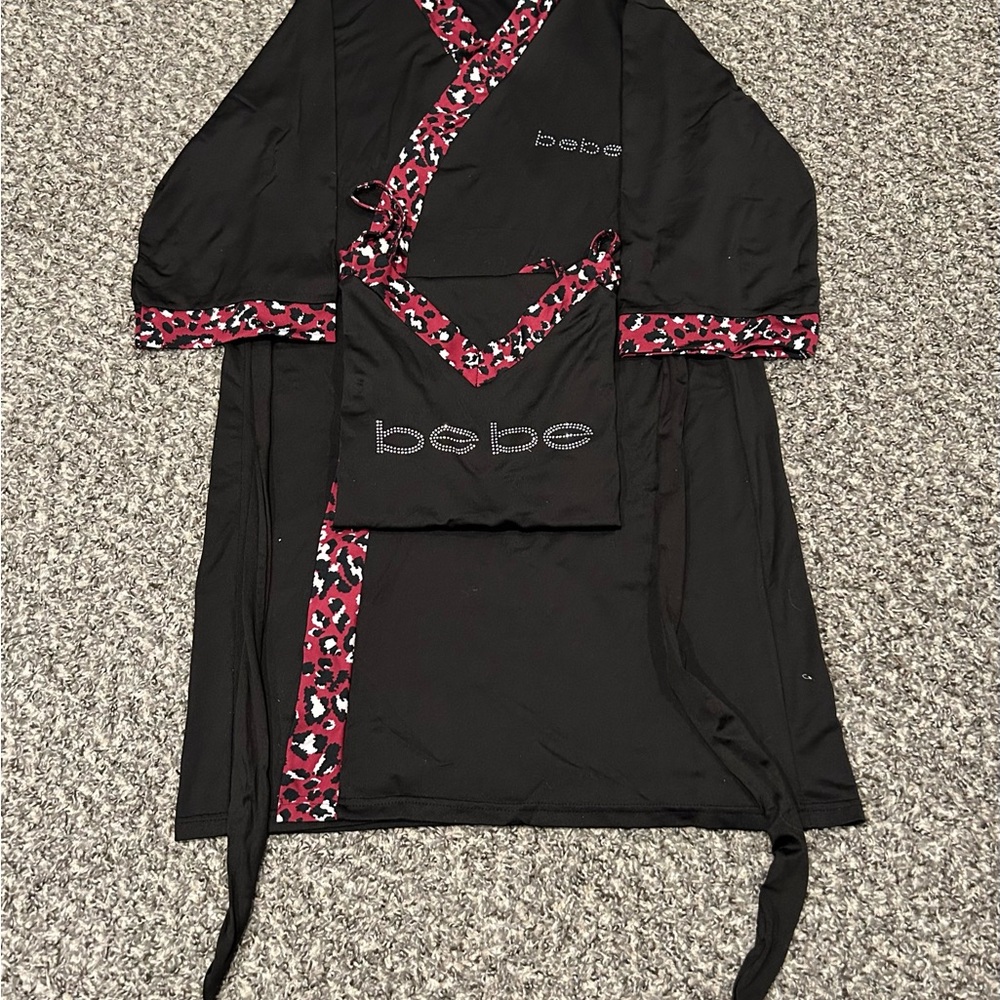 Bebe 2-Piece Bathrobe Nightgown Set